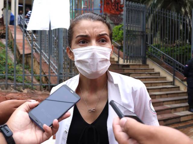 Médicos inician nueva manifestación por incumplimiento de Salud Médicos inician nueva manifestación por incumplimiento de Salud