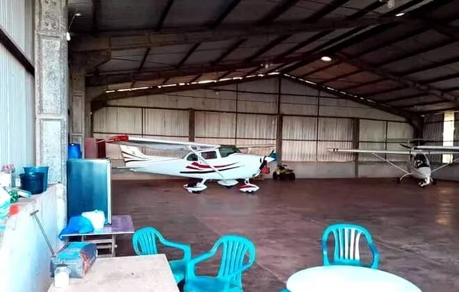 Asalto y toma de rehén en un hangar en Santa Fe del Paraná