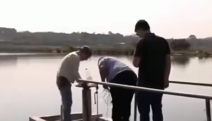 Titular de Essap no descarta que vertido de químico haya provocado mortandad de peces