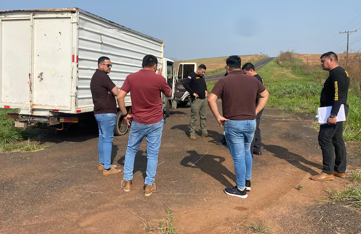 Falsos policías detienen y asaltan un camión repartidor en Curuguaty