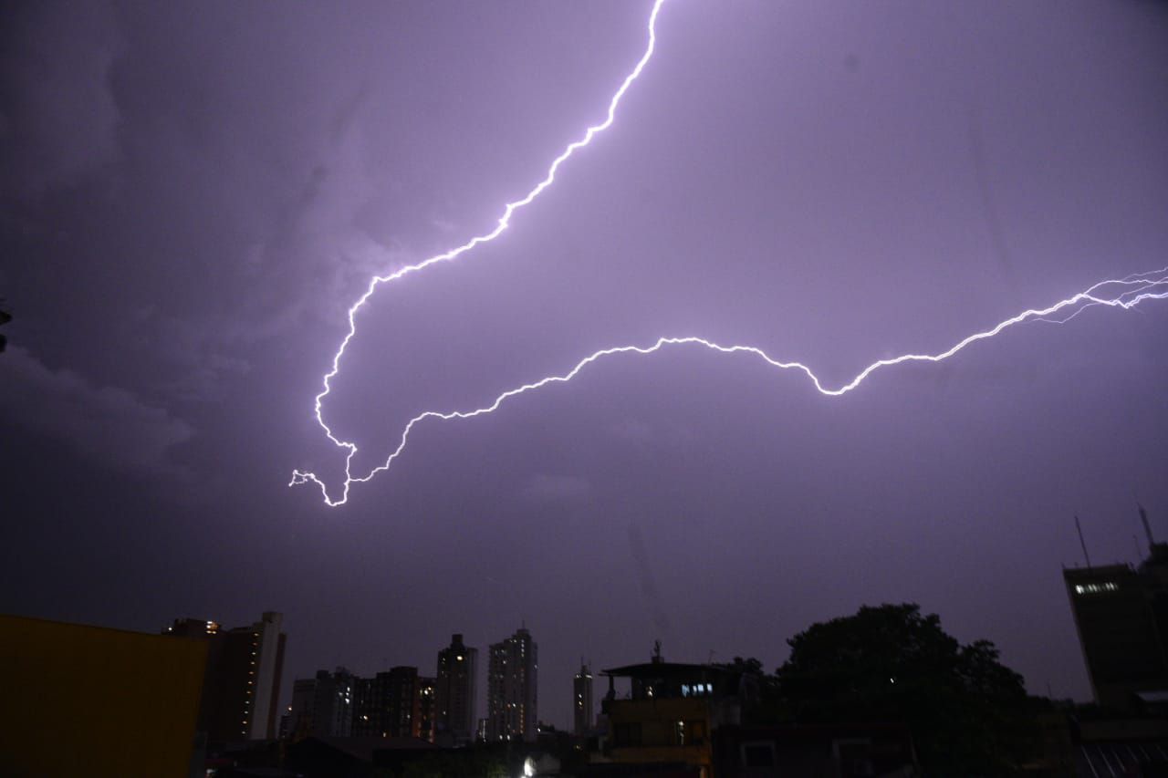 Meteorología advierte que sistema de tormentas ingresa esta noche