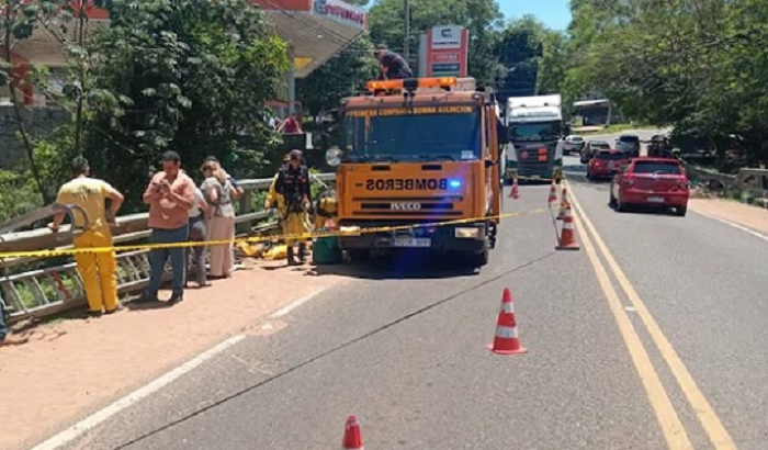 Encuentran cadáver de un hombre en arroyo de Villa Elisa