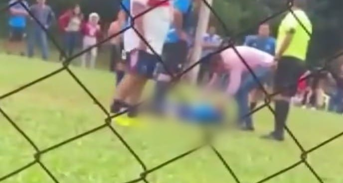 Joven de 20 años falleció mientras jugaba un partido de fútbol en Zanja Pytá
