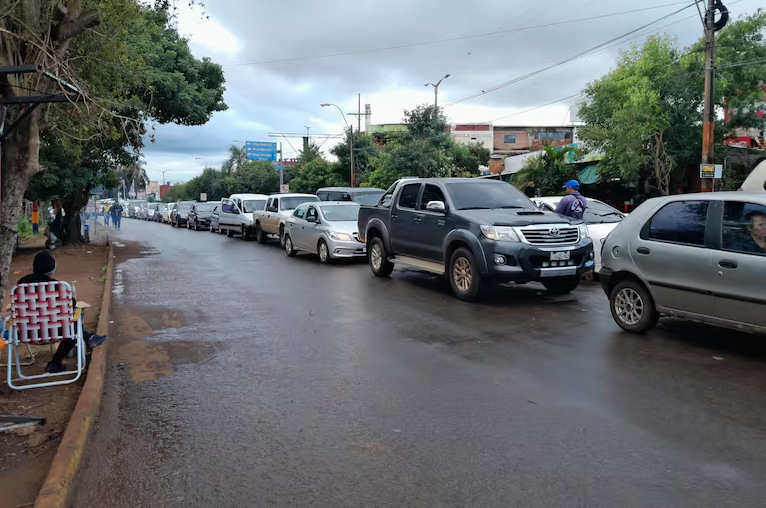 Peña promulga ley que unifica los costos de patentes vehiculares