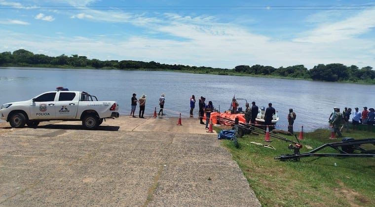 Grupo de argentinos naufragó en el río Paraná: hallaron cuerpos de tres víctimas