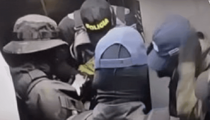 Disfrazados de policías asaltaron a un empresario en Asunción Disfrazados de policías asaltaron a un empresario en Asunción