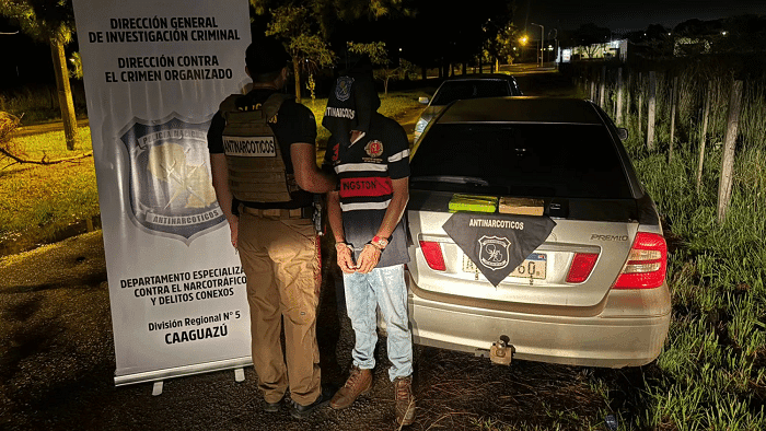 Hombre cae en un camino vecinal con paquetes de cocaína y crack en Coronel Oviedo