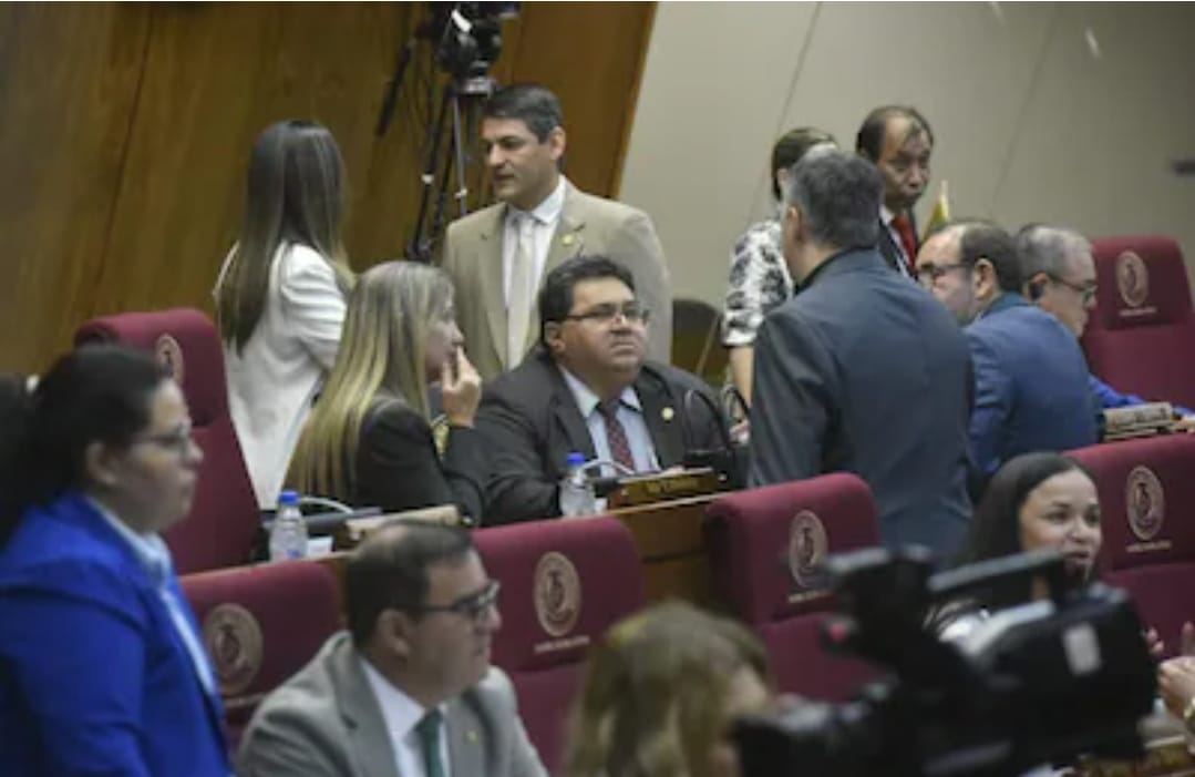 Diputados mantienen jubilación vip: seguirán cobrando G. 30,3 millones y aportarán menos que docentes