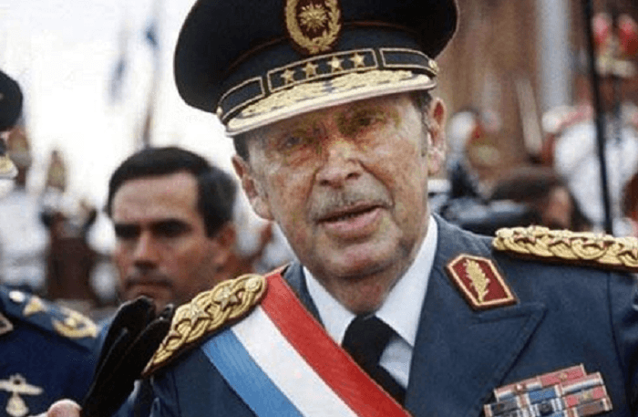 A 37 años del fin de la dictadura stronista