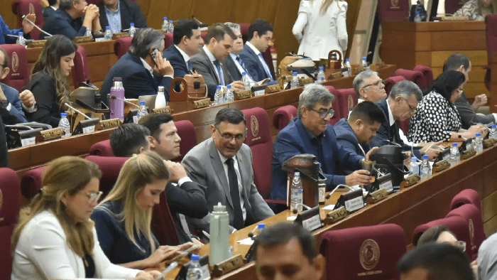 Diputados aprueban la reforma de la Caja Fiscal