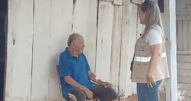 Abuelito vive en extrema pobreza y necesita ayuda solidaria en Coronel Oviedo Abuelito vive en extrema pobreza y necesita ayuda solidaria en Coronel Oviedo