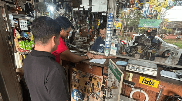 Municipio controla venta de “cola de zapatero”