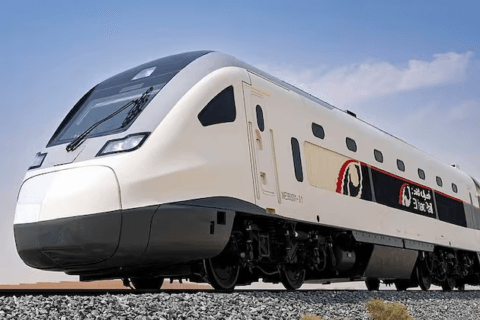 Transporte diario para 40.000 personas usando electricidad: lo que ofrecerá el Tren de Cercanías