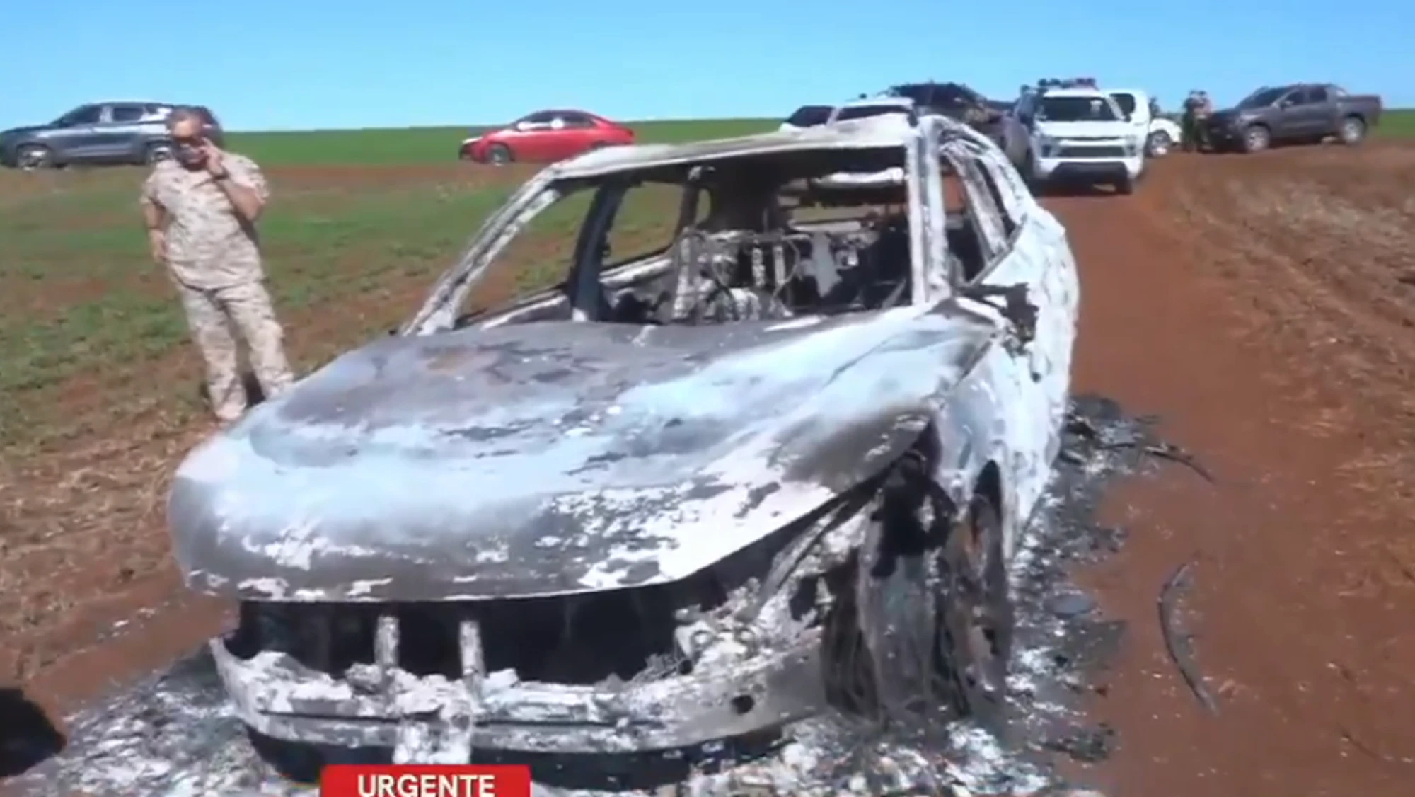 Hallan camioneta incinerada tras el atraco a un banco en Naranjal