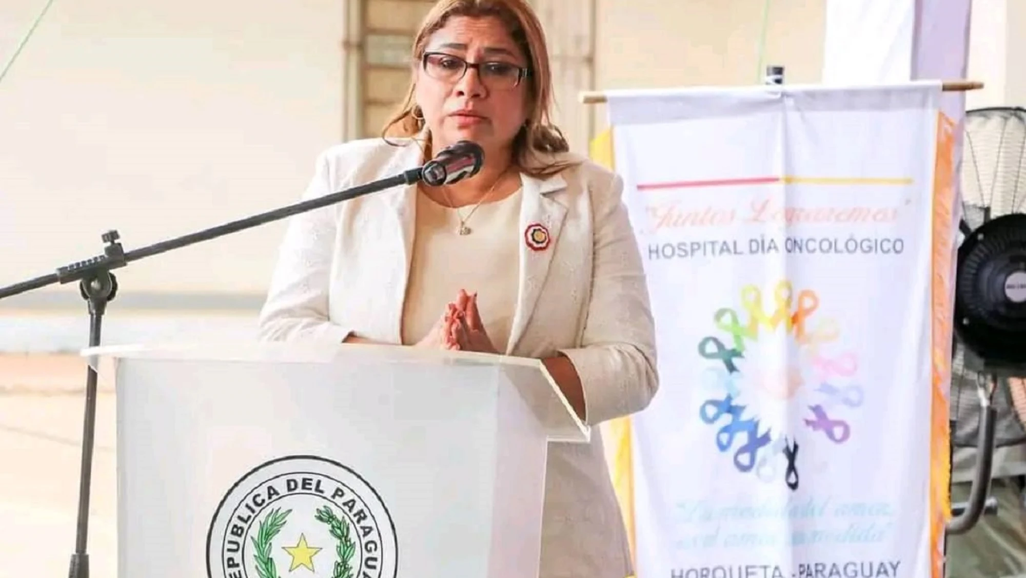 Medida cautelar prohíbe publicar imágenes y videos de fiesta de 15 años de la hija de Gobernadora Medida cautelar prohíbe publicar imágenes y videos de fiesta de 15 años de la hija de Gobernadora