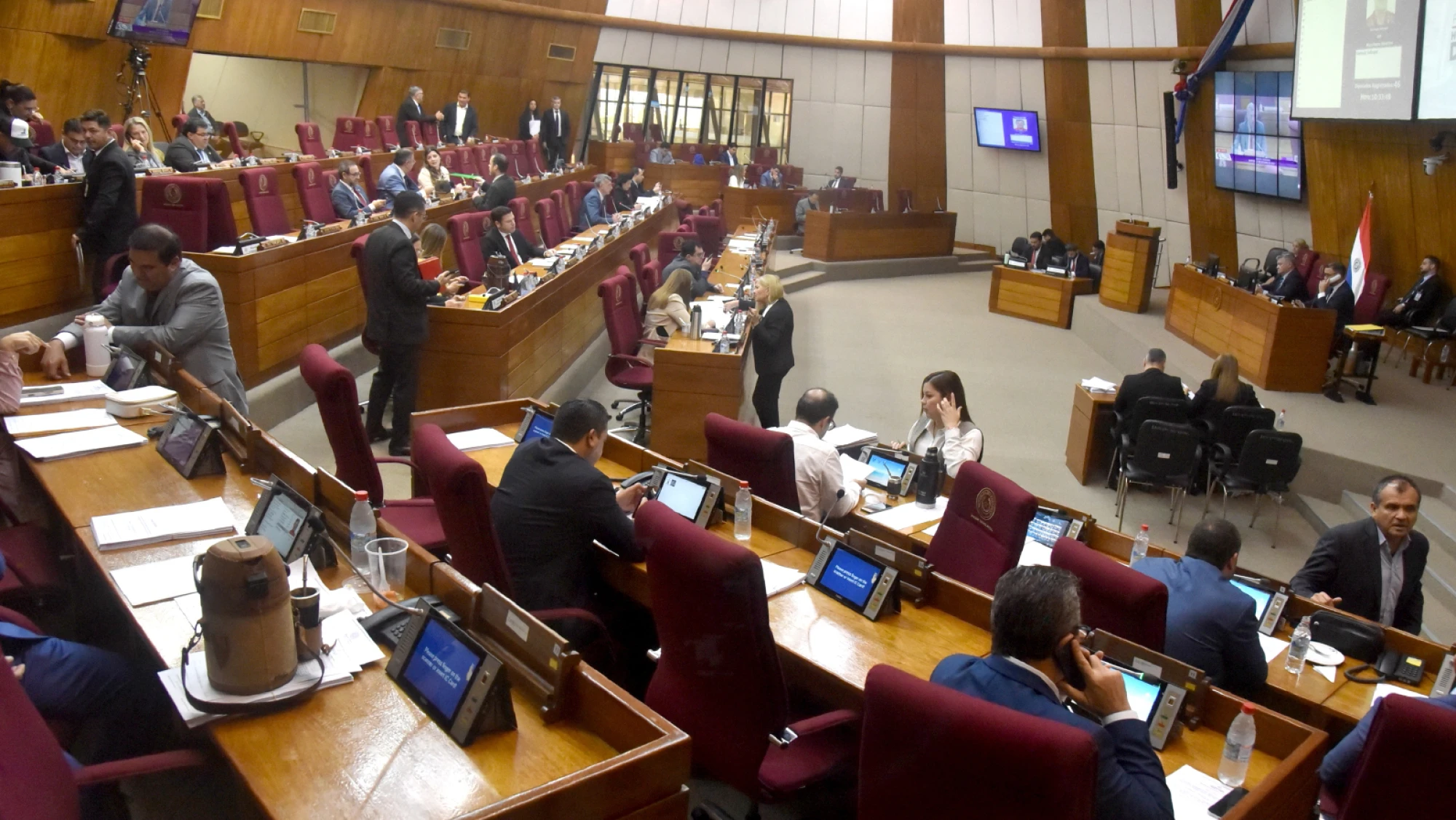 Tratarán jubilación vip y advierten que incorporarán a funcionarios