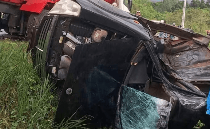 Joven docente fallece en trágico accidente de tránsito en Altos Joven docente fallece en trágico accidente de tránsito en Altos