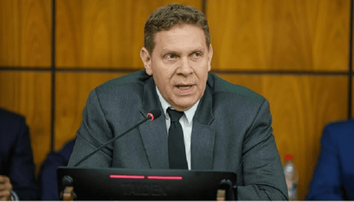 La Comisión Permanente aprueba destitución del presidente de Petropar