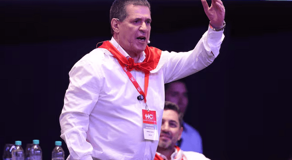 Cartes evoluciona “muy favorablemente” y podría regresar pronto a su casa, según ministro Cartes evoluciona “muy favorablemente” y podría regresar pronto a su casa, según ministro