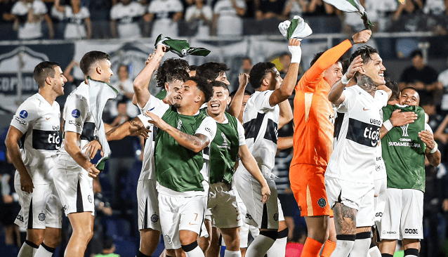 Victoria y clasificación de Olimpia a la fase de grupos de la Sudamericana