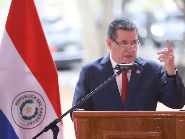 Horacio Cartes recibe el alta médica tras una evolución “excepcional”