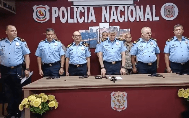 Cambian al director de Policía tras sucesivos asaltos y robos en Alto Paraná Cambian al director de Policía tras sucesivos asaltos y robos en Alto Paraná