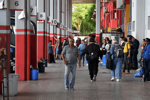 Dinatran libera horario por Semana Santa y establece precios según destino