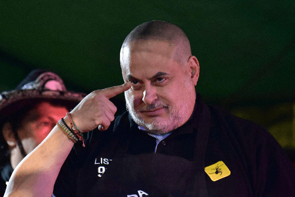 Payo Cubas amenaza con extinguir Cruzada Naciona