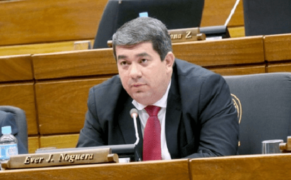 Exdiputado Ever Noguera va a juicio oral por caso merienda escolar Exdiputado Ever Noguera va a juicio oral por caso merienda escolar
