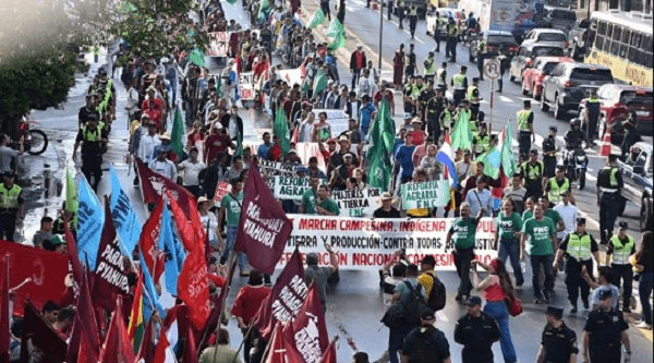 Campesinos e indígenas anuncian marcha nacional