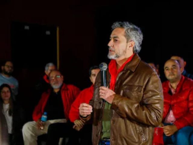 “Liberar al país de corruptos y liberales”: Abdo endurece su discurso contra Peña y el cartismo “Liberar al país de corruptos y liberales”: Abdo endurece su discurso contra Peña y el cartismo