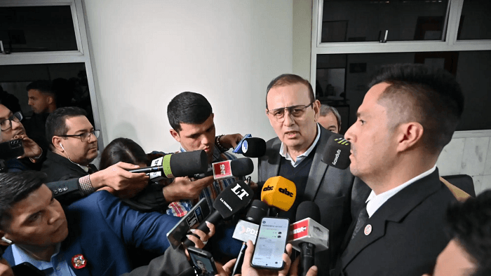 Erico Galeano impide audiencia que debía definir su prisión luego de renunciar al Senado Erico Galeano impide audiencia que debía definir su prisión luego de renunciar al Senado