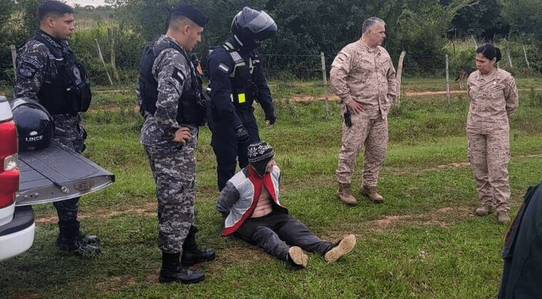 Recluso aprovechó un descuido y logró fugarse del Hospital de Misiones Recluso aprovechó un descuido y logró fugarse del Hospital de Misiones