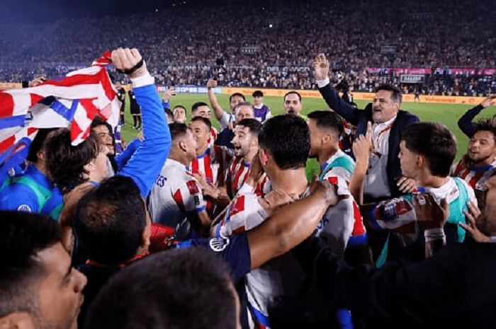 Unos 3.000 paraguayos viajarán para alentar a la Albirroja