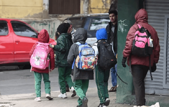 Vacaciones de invierno 2026 se mantienen pese al Mundial de la Albirroja