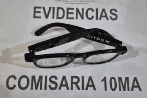 Dos detenidos por usar lentes con cámara en votación