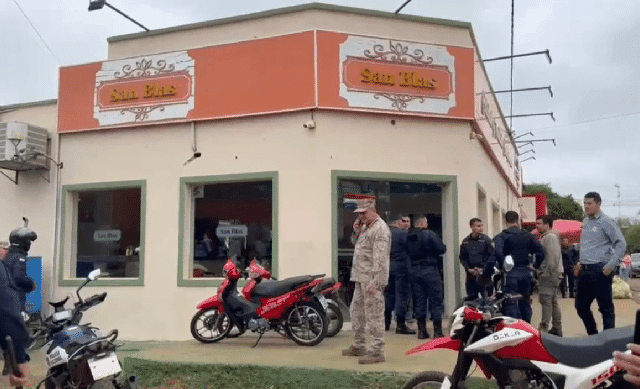 Hombre que tomó de rehén a una cajera fue abatido en Concepción Hombre que tomó de rehén a una cajera fue abatido en Concepción