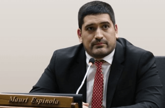 Mauricio Espínola es desaforado por la Cámara de Diputados tras imputación por homicidio culposo Mauricio Espínola es desaforado por la Cámara de Diputados tras imputación por homicidio culposo