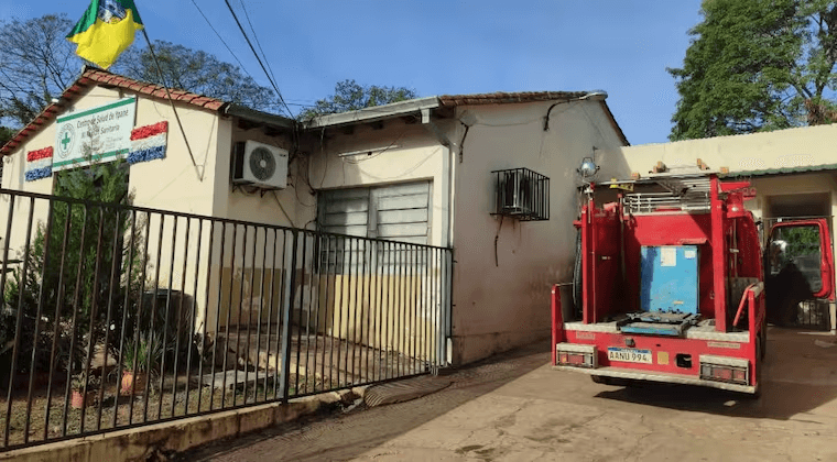 Evacuan de urgencia a varios niños y a docente por intoxicación en escuela de Ypané Evacuan de urgencia a varios niños y a docente por intoxicación en escuela de Ypané