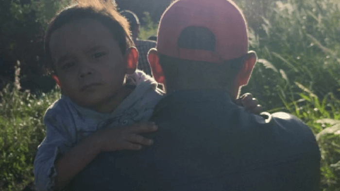 El pequeño Mathias queda bajo resguardo de su padre por orden de la Defensoría de la Niñez El pequeño Mathias queda bajo resguardo de su padre por orden de la Defensoría de la Niñez