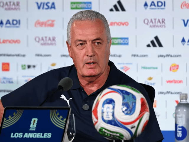 Gustavo Alfaro a Chilavert: “En lugar de ser un francotirador, me hubiese llamado”
