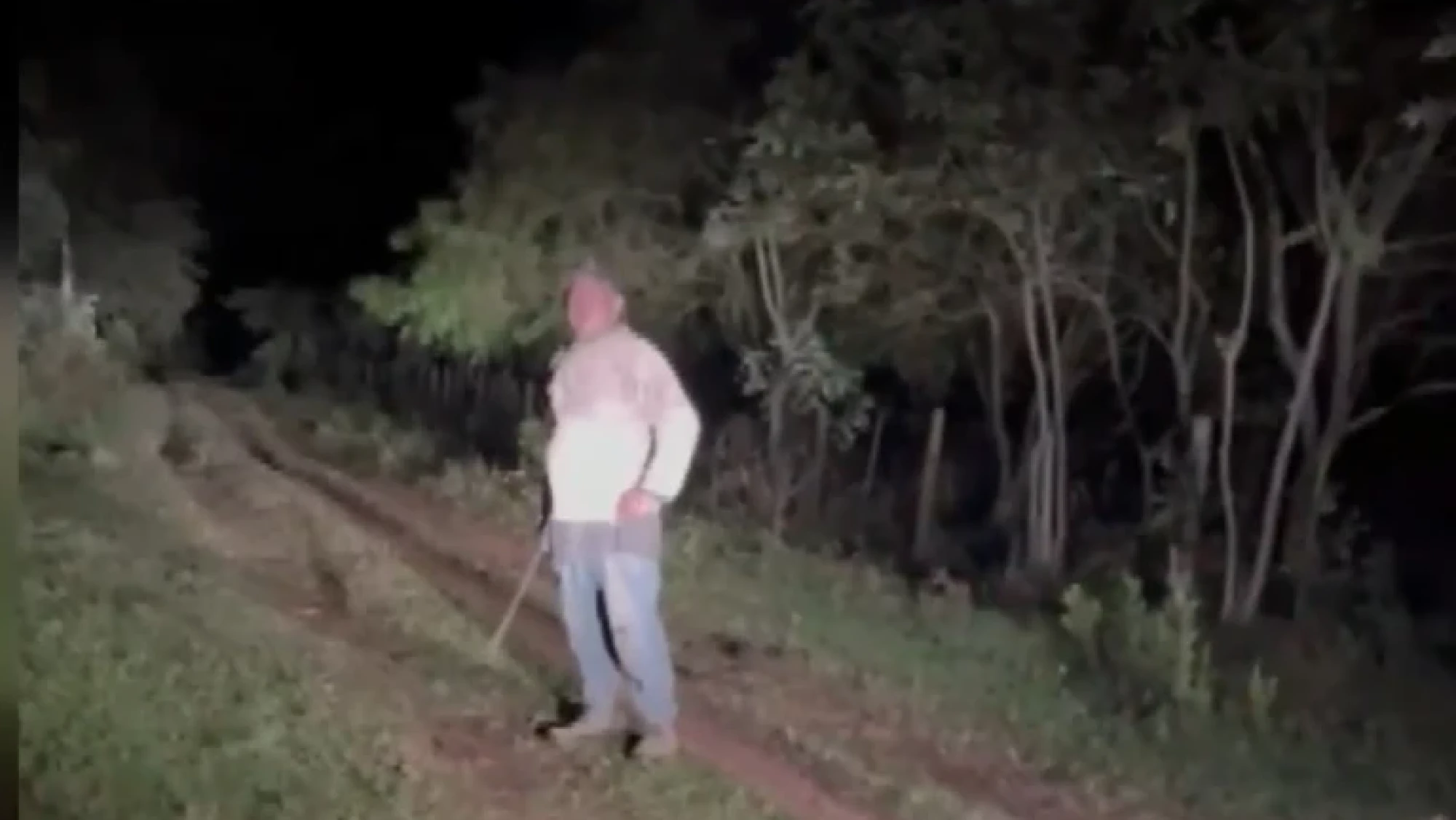 Detienen a hombre que atacó con machete a policías: “Nos dijo que nos iba a matar a todos”