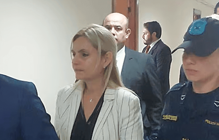 Condenan a siete años de cárcel a exfiscal Ana Girala por esquema de extorsión y coima Condenan a siete años de cárcel a exfiscal Ana Girala por esquema de extorsión y coima