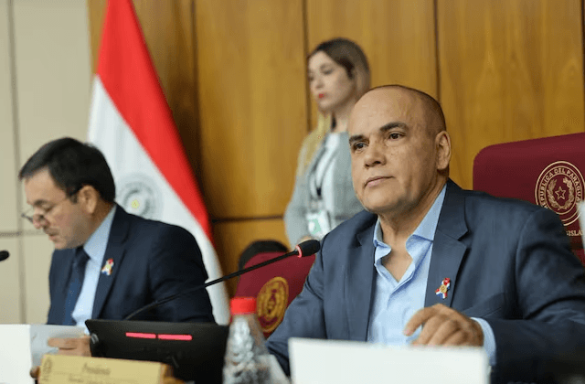 Presidente del Congreso pide a Lula respeto a la memoria del Paraguay