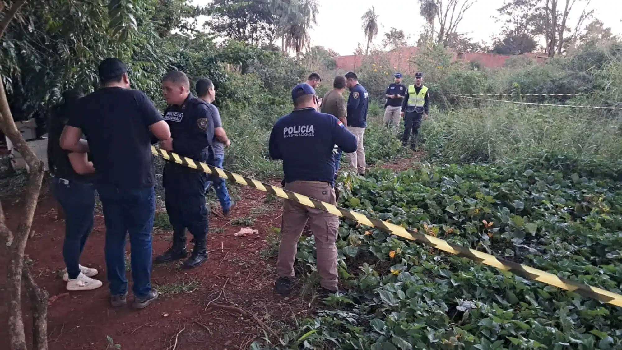 Matan con una escopeta a un hombre frente a su hijo en PJC Matan con una escopeta a un hombre frente a su hijo en PJC