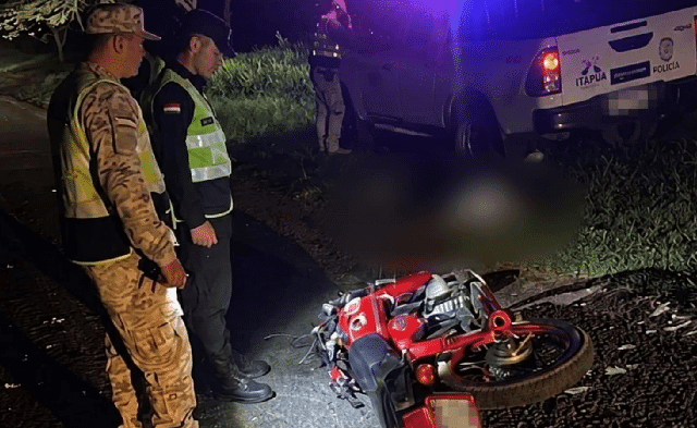 Choque entre dos motocicletas deja un fallecido y dos personas heridas en Yby Yaú Choque entre dos motocicletas deja un fallecido y dos personas heridas en Yby Yaú