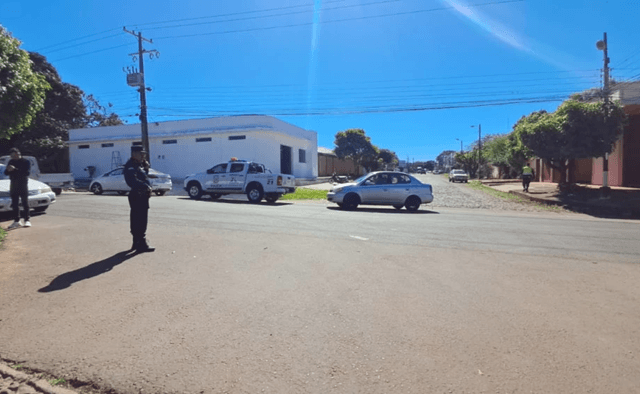 Grupo armado asalta una transportadora con mercaderías varias en Pedro Juan Grupo armado asalta una transportadora con mercaderías varias en Pedro Juan