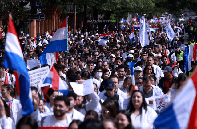 Médicos salieron sin acuerdo y confirman que la huelga continúa