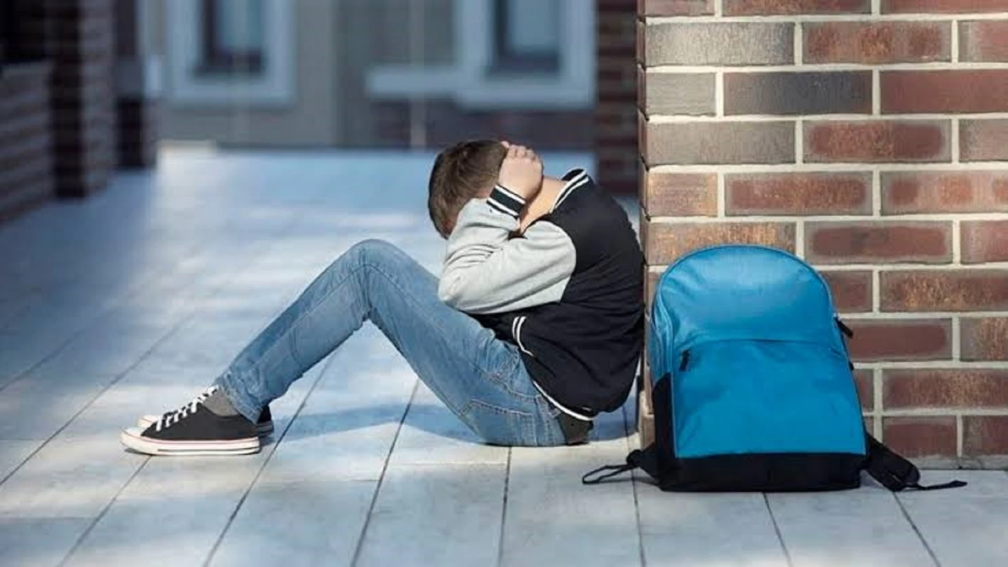 Un estudiante de 15 años habría apuntado con una pistola a un compañero en Ciudad del Este Un estudiante de 15 años habría apuntado con una pistola a un compañero en Ciudad del Este