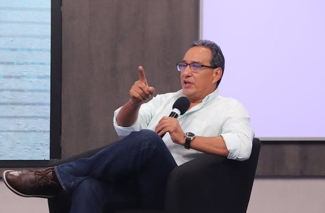 Hugo Javier saldrá de alta pronto y se irá a su casa para la rehabilitación Hugo Javier saldrá de alta pronto y se irá a su casa para la rehabilitación